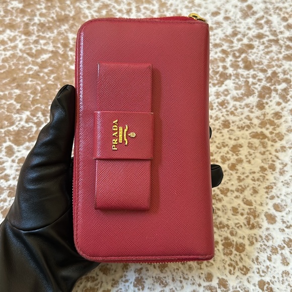 Prada Pink Bow Long Zippy Wallet - Picture 3 of 11